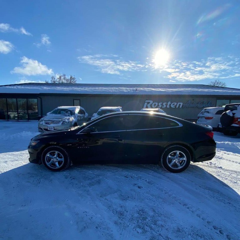 2018 Chevrolet Malibu Image 9