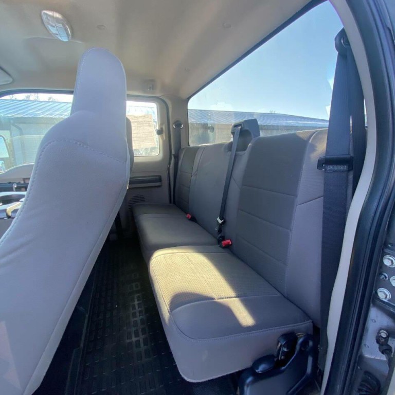 2010 Ford F-250 Image 10