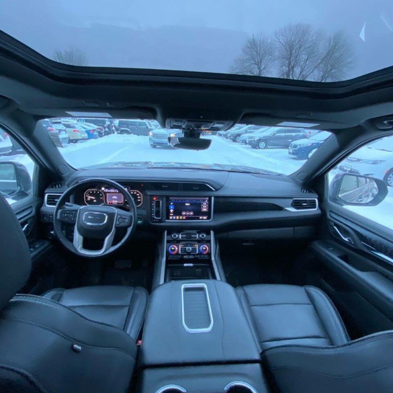 2021 GMC Yukon Image 15