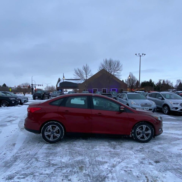 2017 Ford Focus Image 5