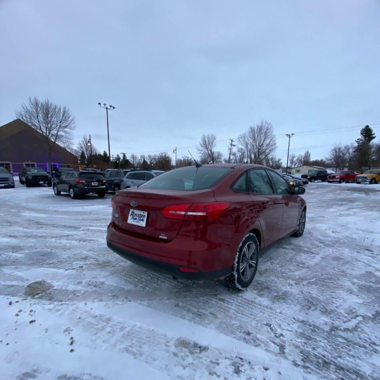 2017 Ford Focus Image 6