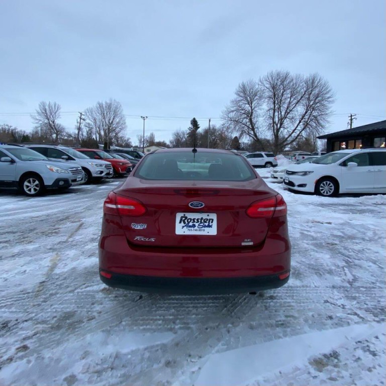 2017 Ford Focus Image 7