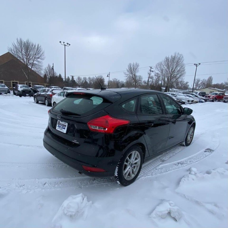 2016 Ford Focus Image 6