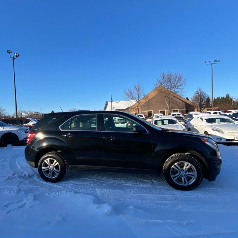 2017 Chevrolet Equinox Image 5