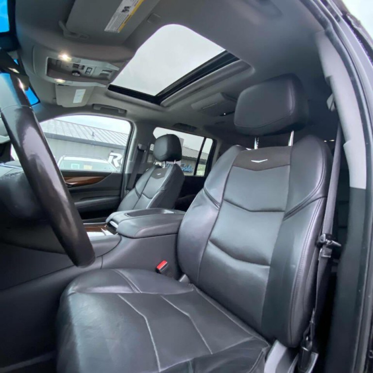 2019 Cadillac Escalade Image 15