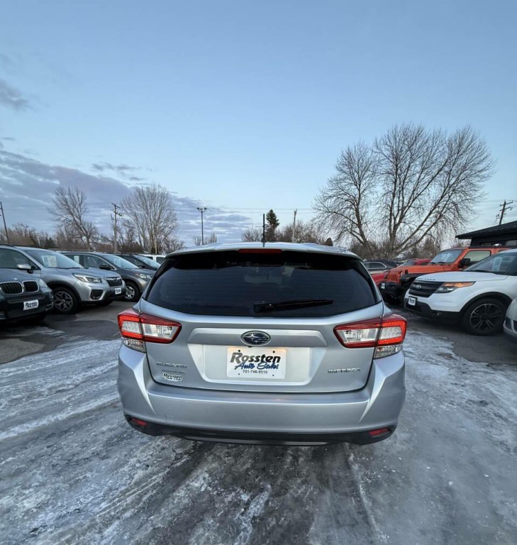 2018 Subaru Impreza Image 7