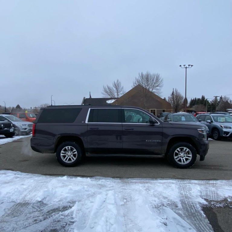2015 Chevrolet Suburban Image 5