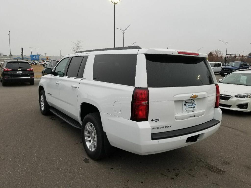 2018 Chevrolet Suburban Image 8