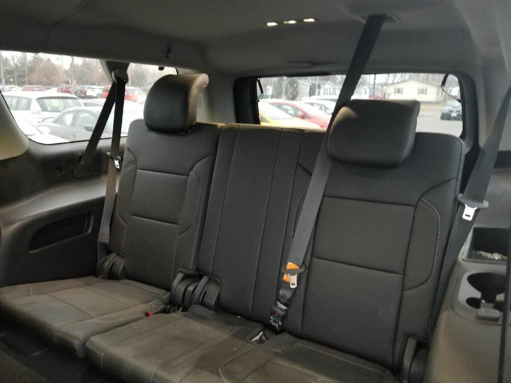 2018 Chevrolet Suburban Image 12