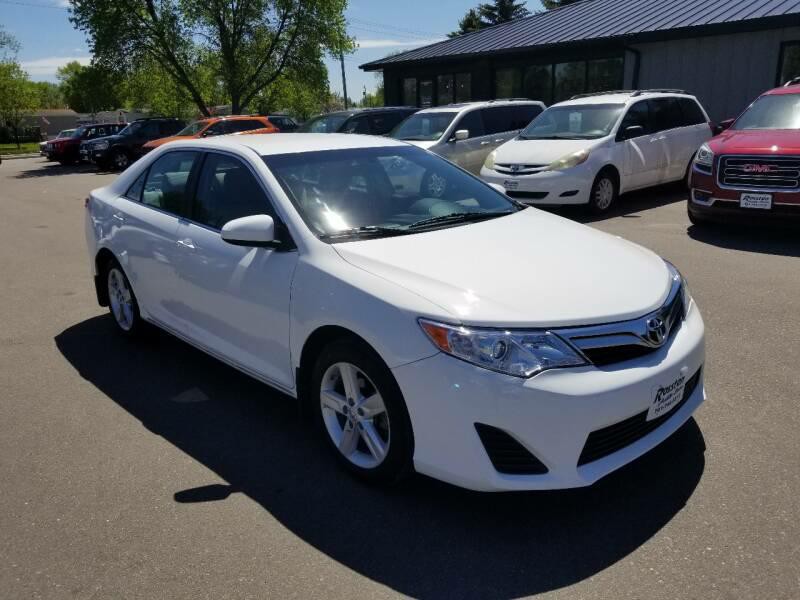 2014 Toyota Camry Image 4