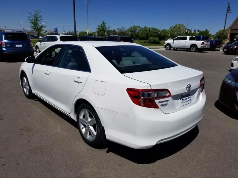 2014 Toyota Camry Image 8
