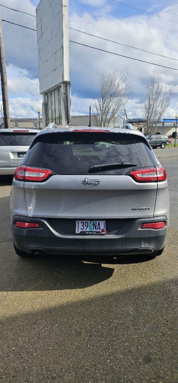 2015 Jeep Cherokee Image 6