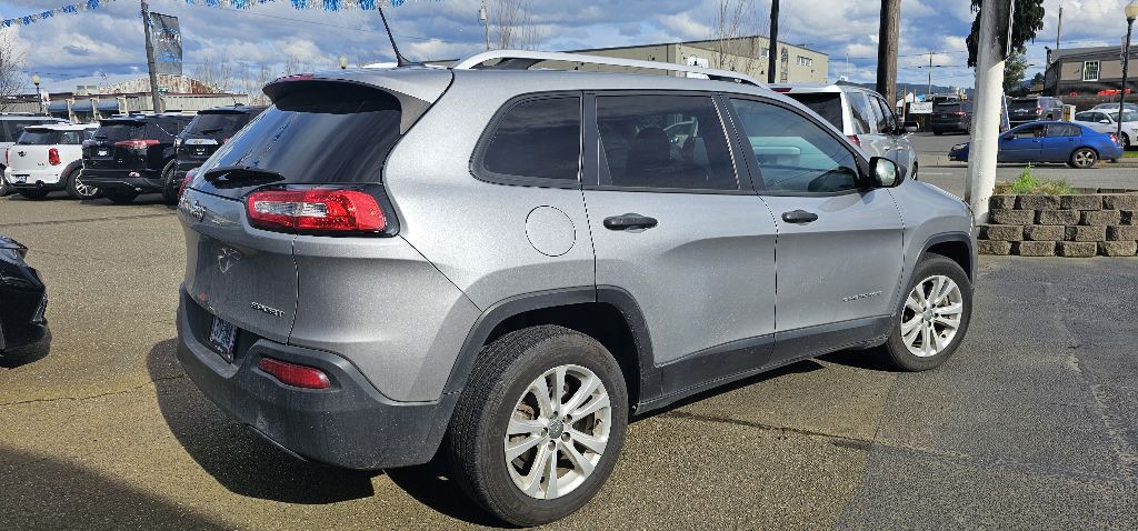 2015 Jeep Cherokee Image 9