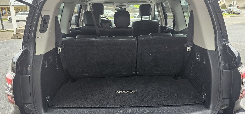2018 Nissan Armada Image 10