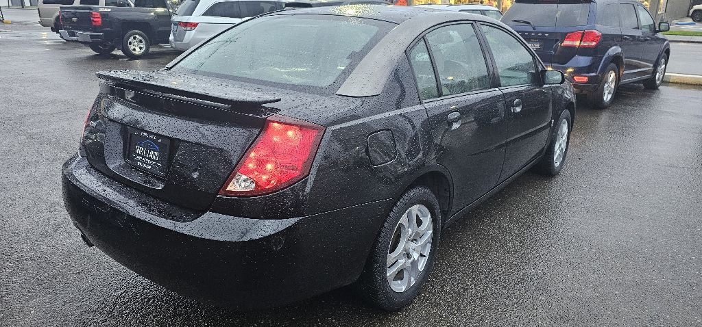 2004 Saturn ION Image 7