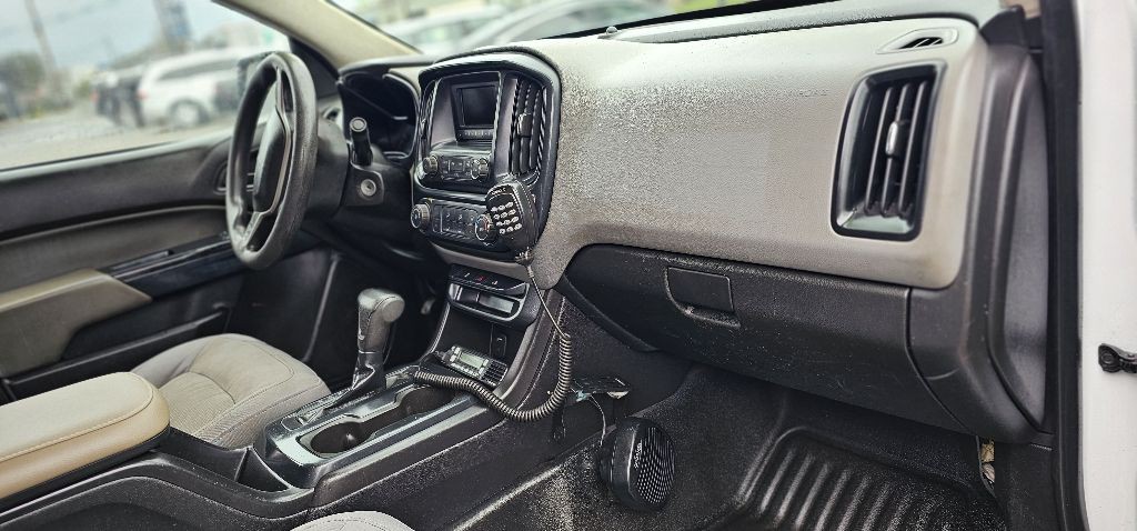 2016 Chevrolet Colorado Image 12