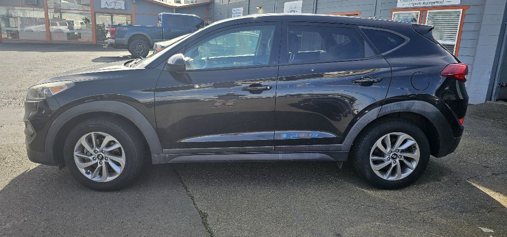 2016 Hyundai Tucson Image 2