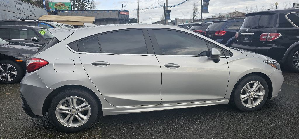 2017 Chevrolet Cruze Image 9