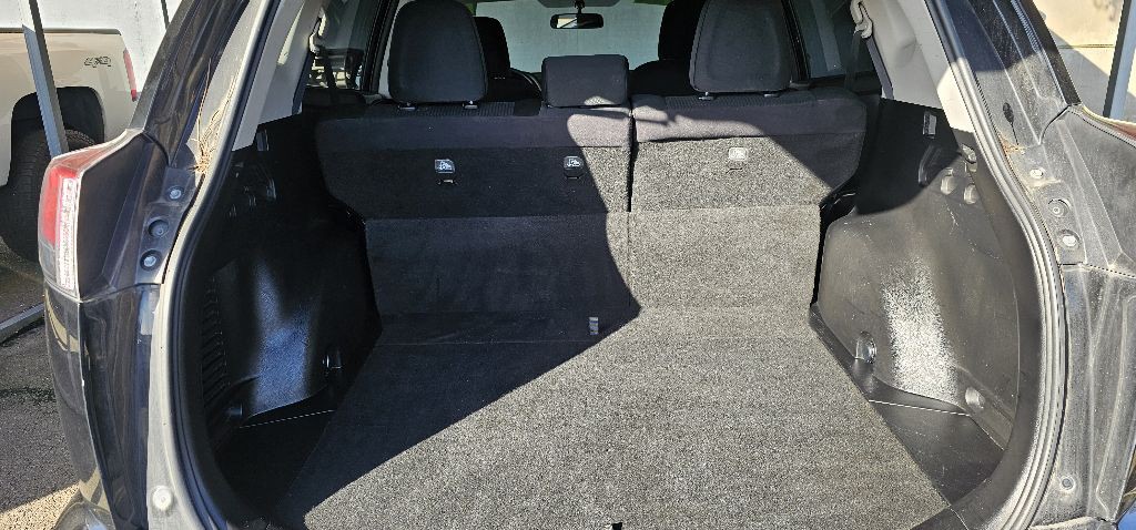 2016 Toyota Rav4 Image 13