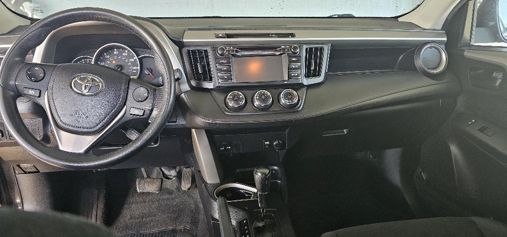 2016 Toyota Rav4 Image 15