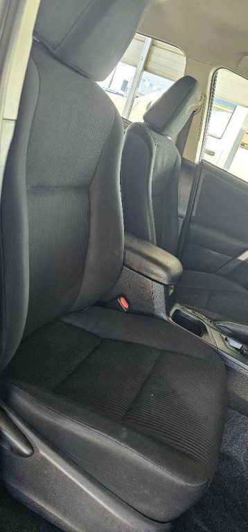 2016 Toyota Rav4 Image 18