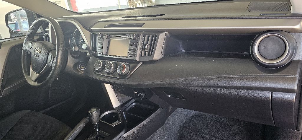 2016 Toyota Rav4 Image 19