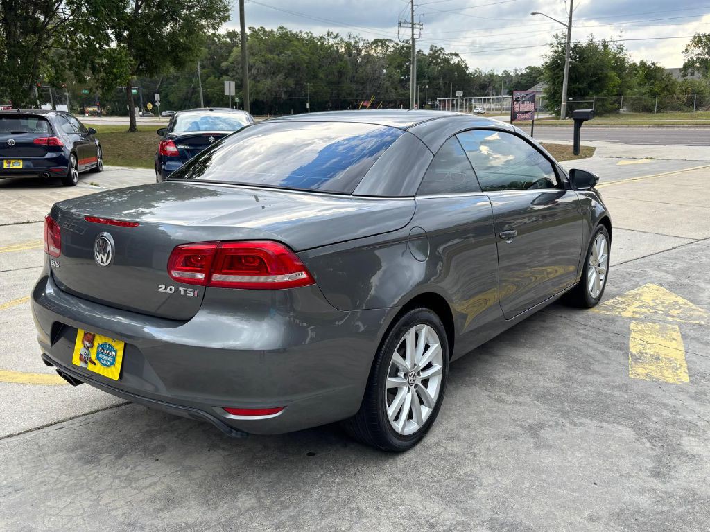 2012 Volkswagen Eos Image 7