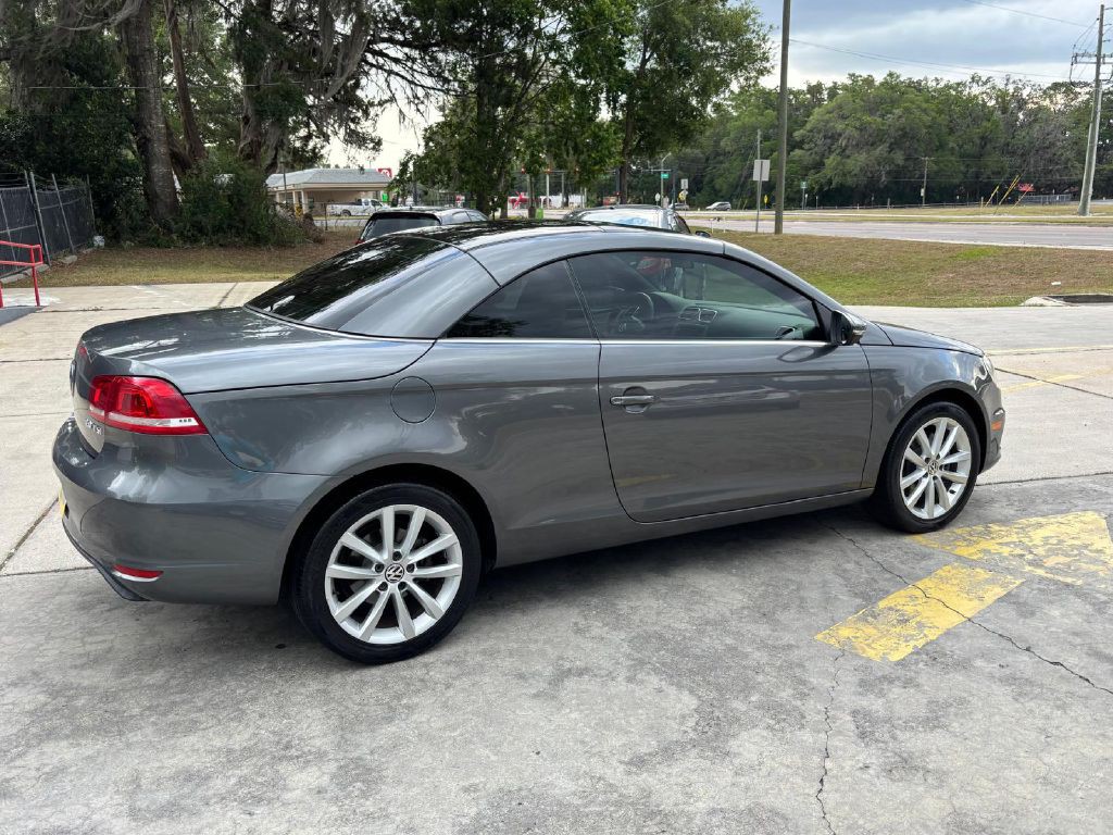 2012 Volkswagen Eos Image 8