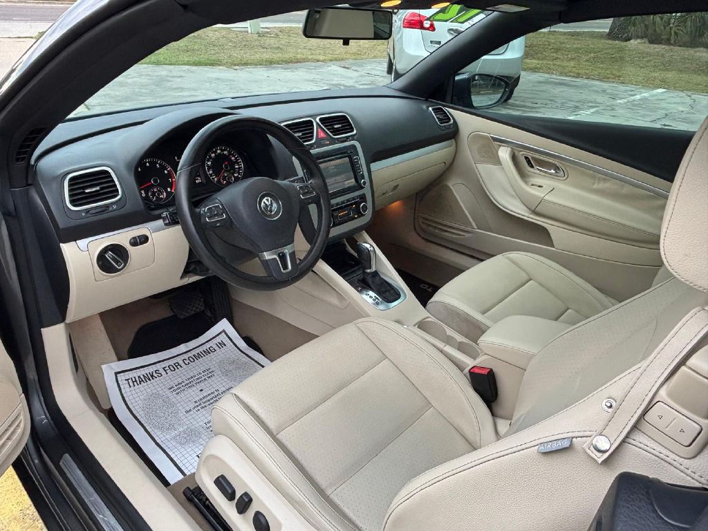 2012 Volkswagen Eos Image 12