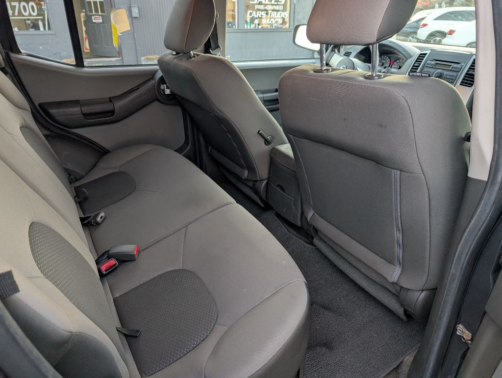 2012 Nissan Xterra Image 7
