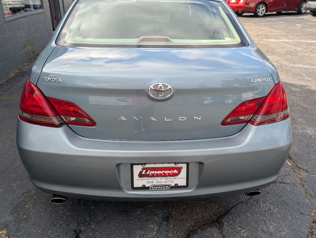 2008 Toyota Avalon Image 8