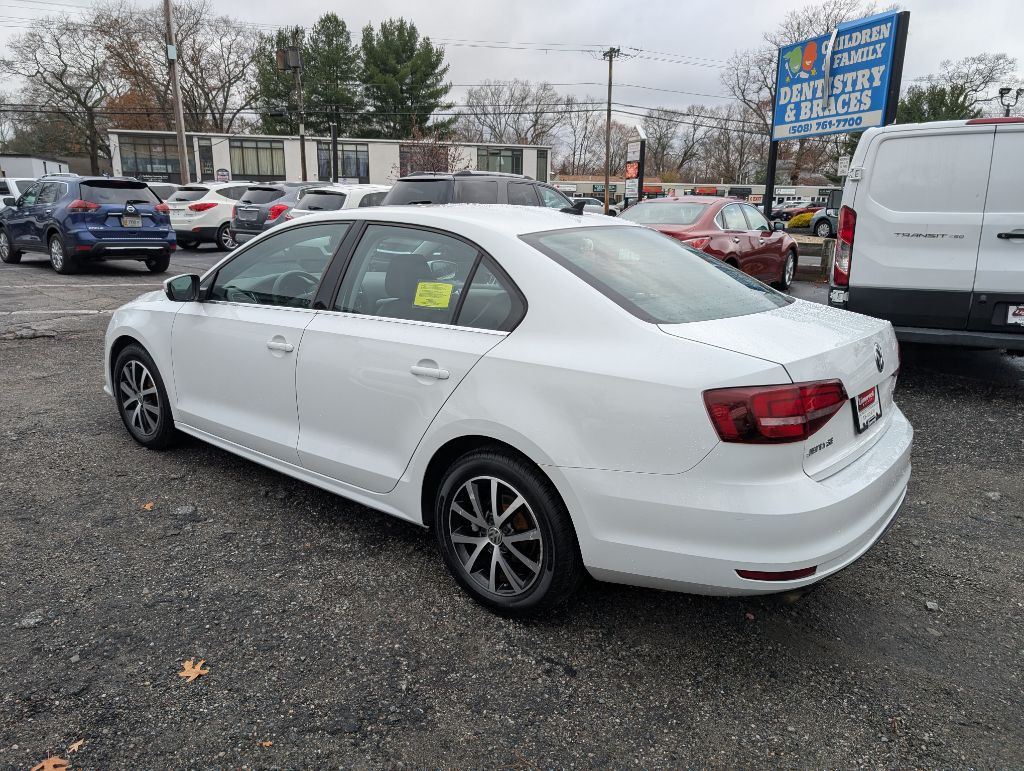 2017 Volkswagen Jetta Image 6