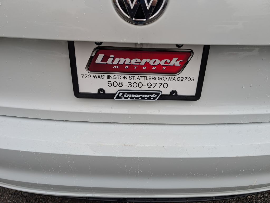 2017 Volkswagen Jetta Image 19