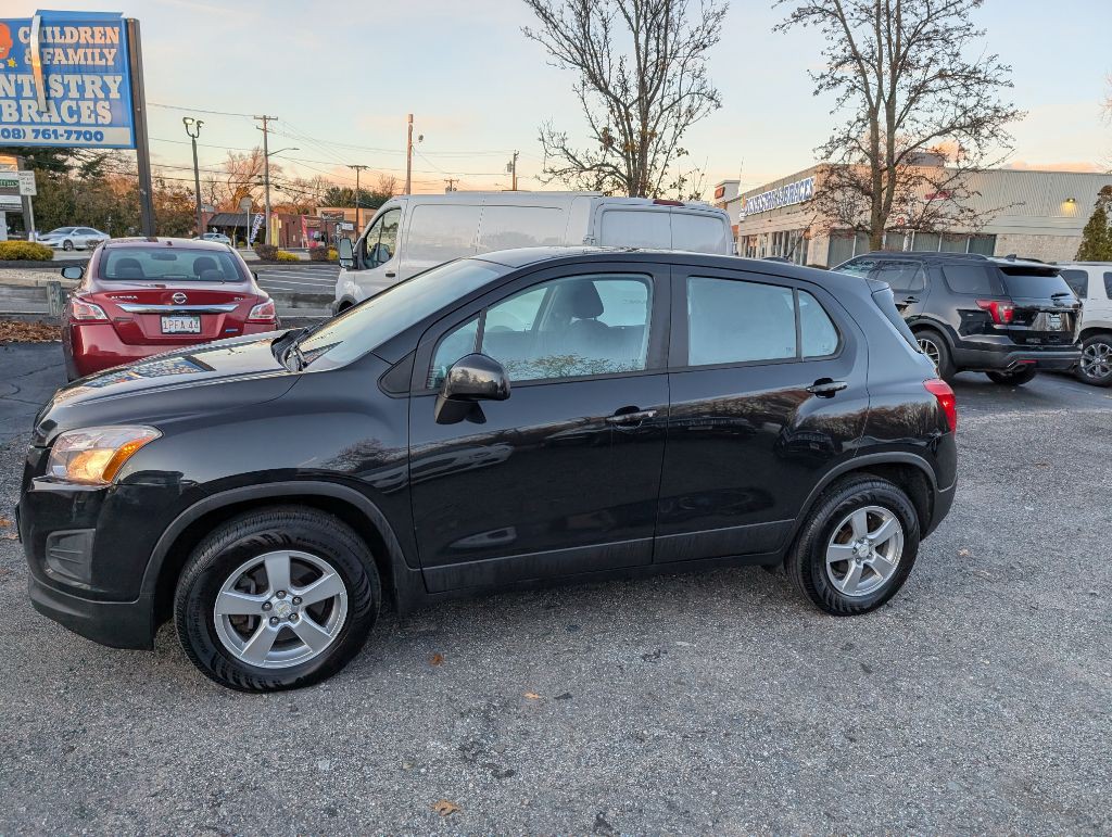 2015 Chevrolet Trax Image 2