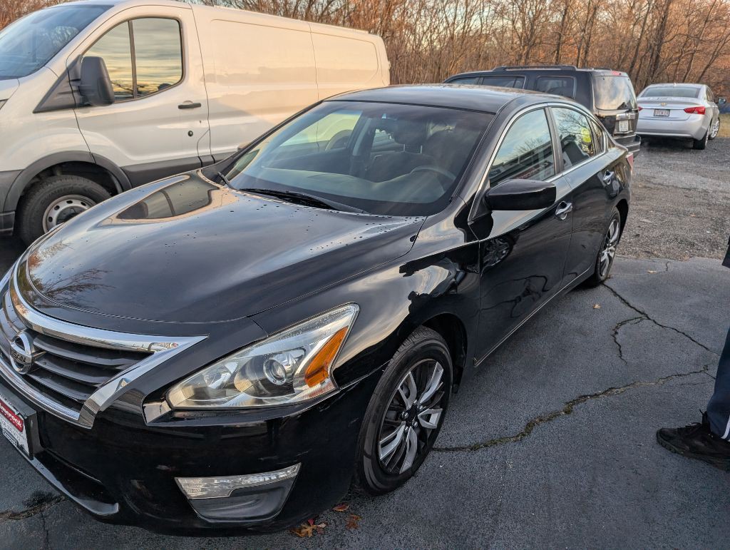 2014 Nissan Altima Image 1