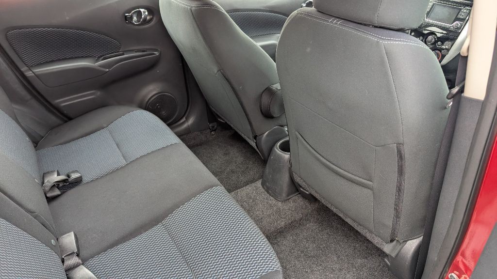 2016 Nissan Versa Image 7