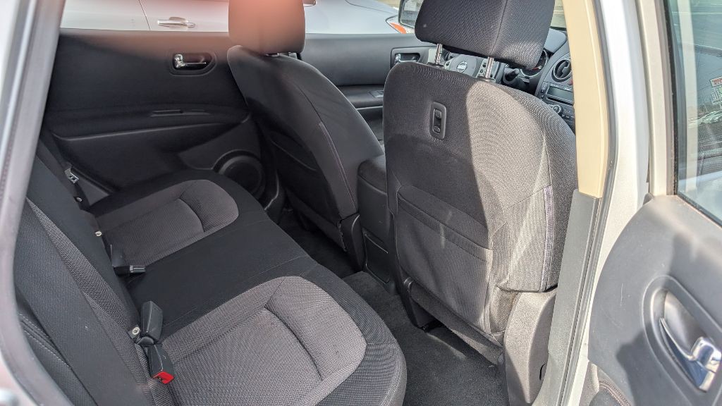 2010 Nissan Rogue Image 6