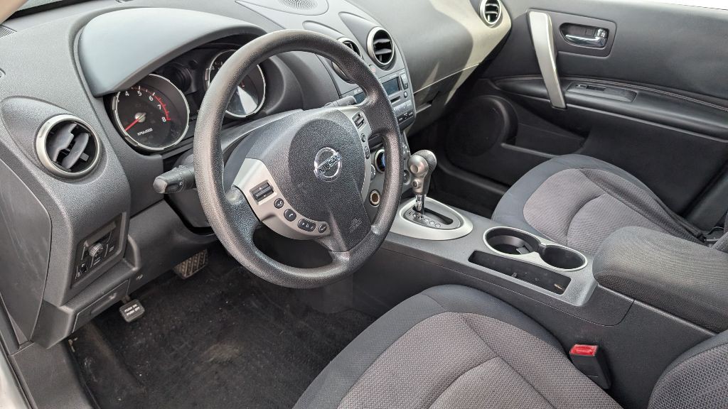 2010 Nissan Rogue Image 7