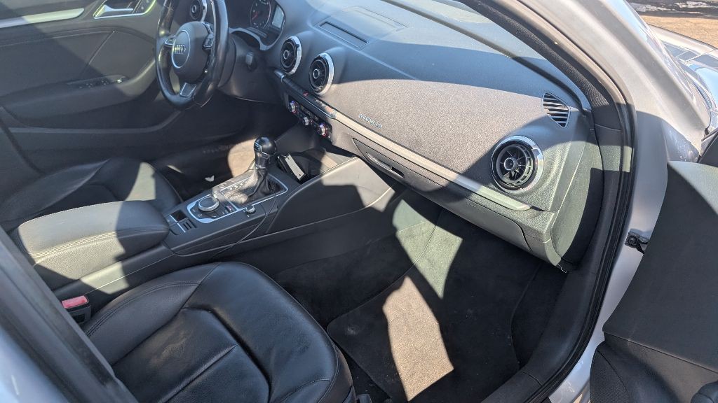 2016 Audi A3 Image 8