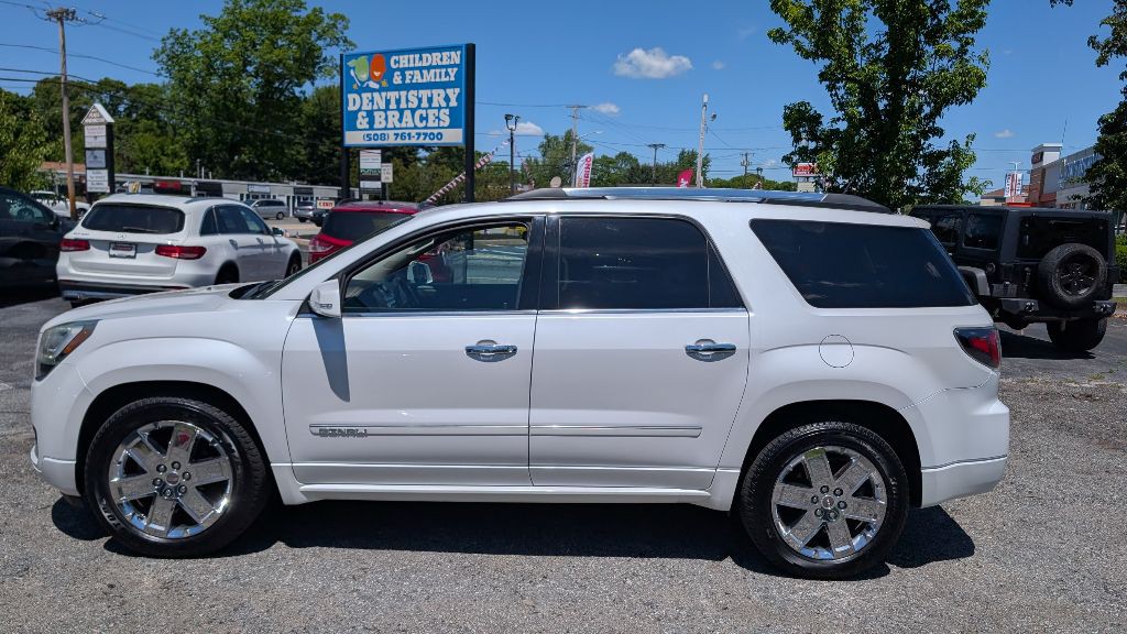 2016 GMC Acadia Image 3