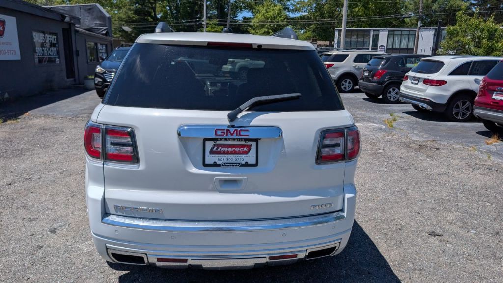 2016 GMC Acadia Image 5