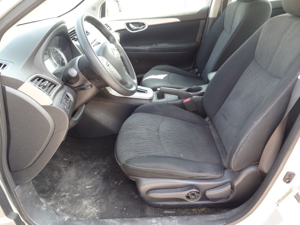 2014 Nissan Sentra Image 6