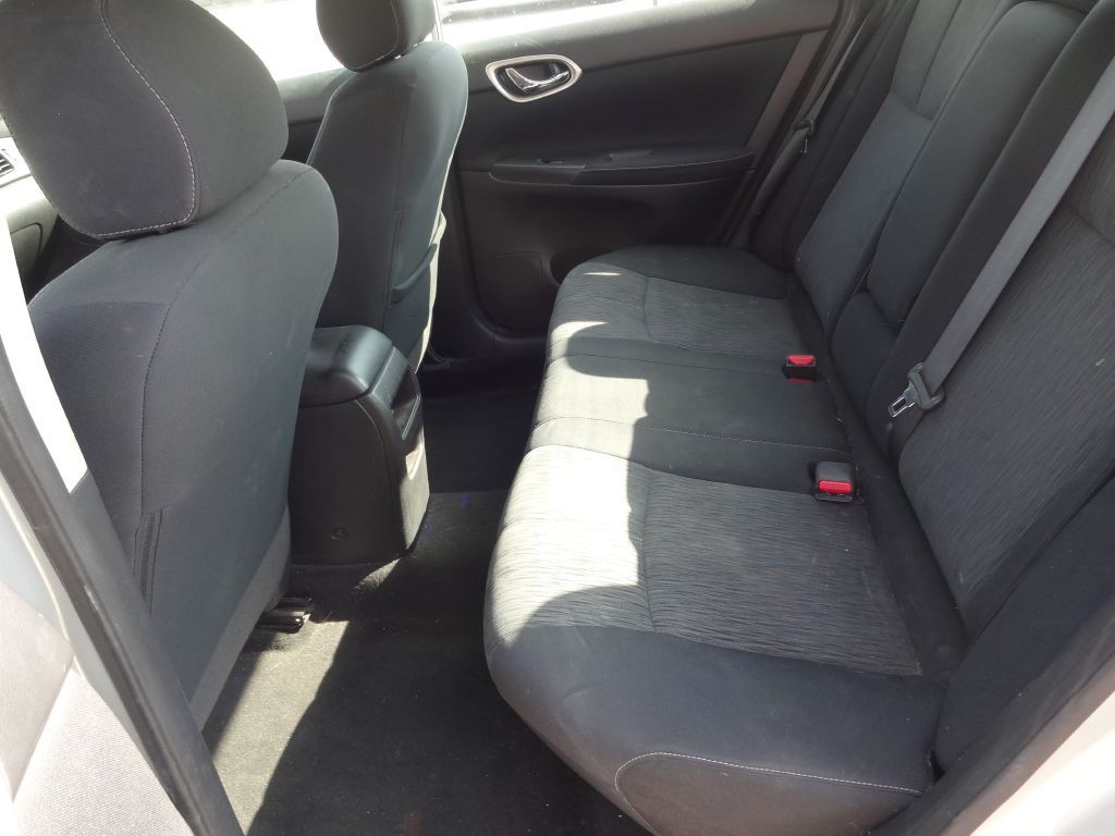 2014 Nissan Sentra Image 7