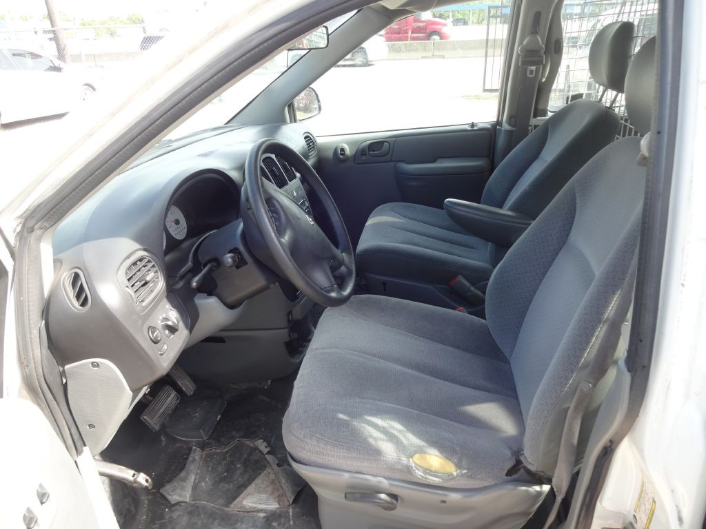 2006 Dodge Ram Van Image 6