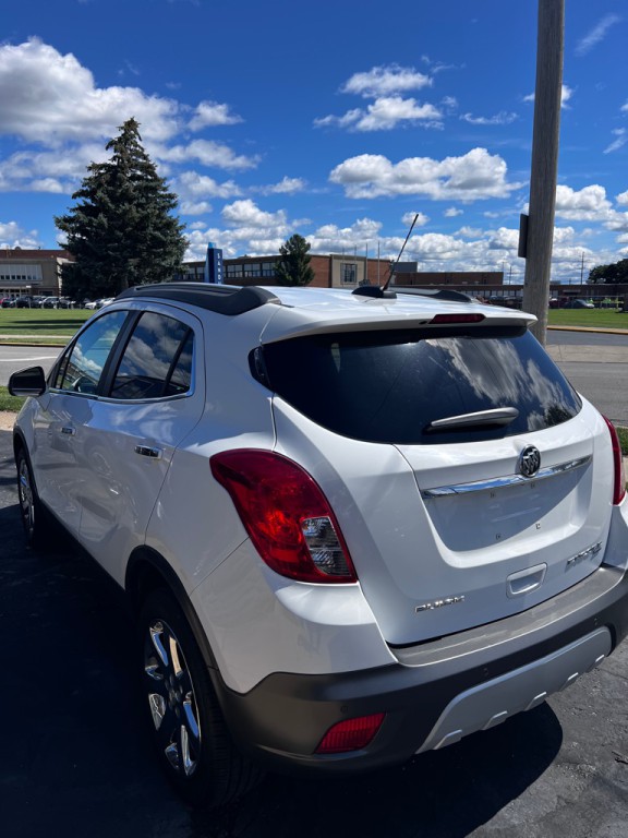 2016 Buick Enclave Image 2