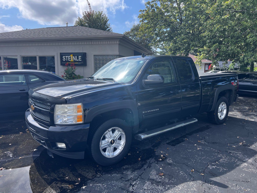 2010 Chevrolet Silverado 1500 Image 1