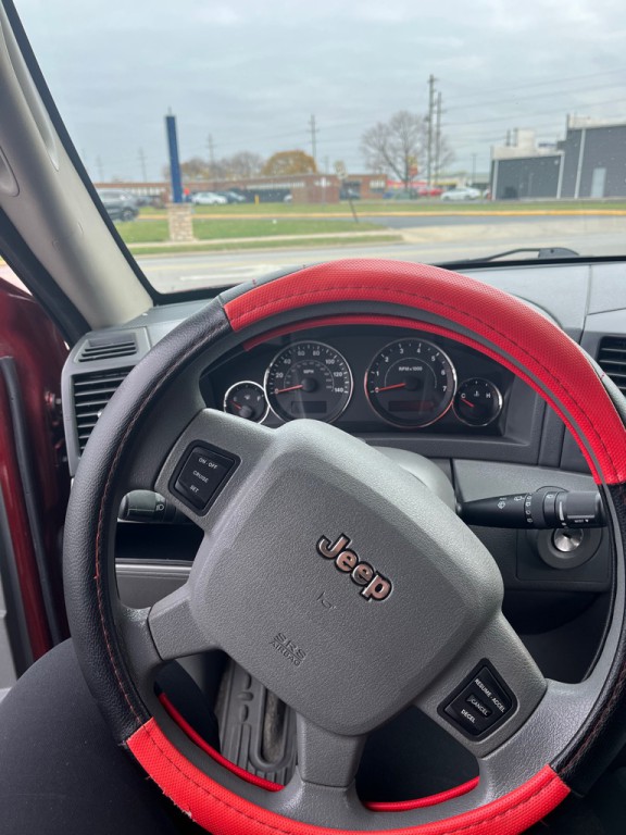 2007 Jeep Grand Cherokee Image 4