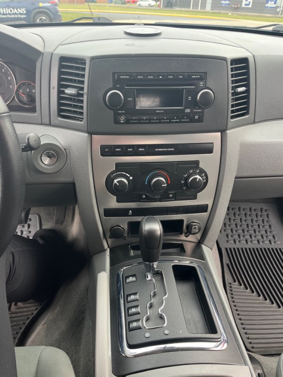 2007 Jeep Grand Cherokee Image 7