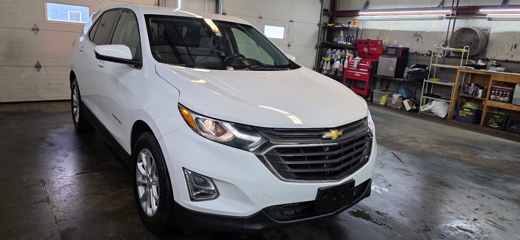 2019 Chevrolet Equinox Image 2