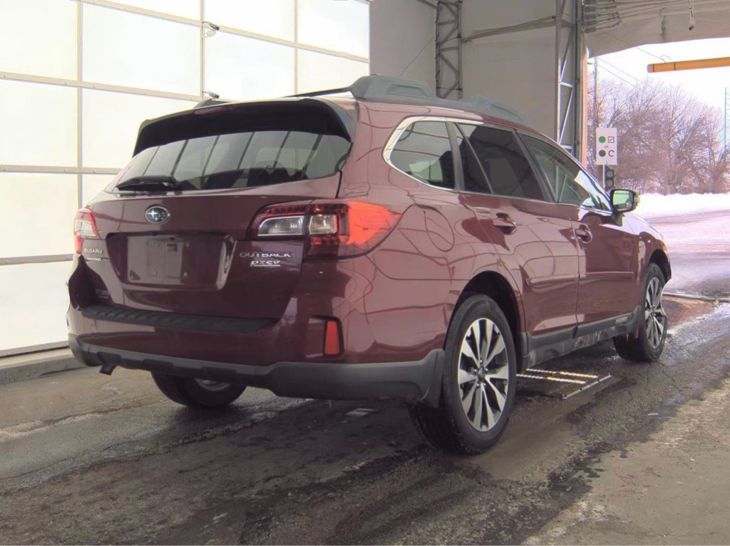 2015 Subaru Outback Image 3